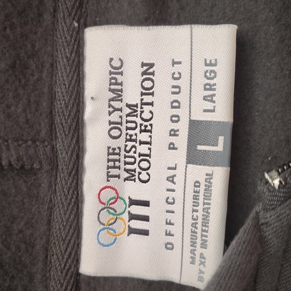 THE OLYMPIC MUSEUM COLLECTION "LAKE PLACID 1980" VINTAGE COLLECTORS SWEATER - Picture 9 of 16